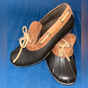 Sperry duck boot ankle height women size 5